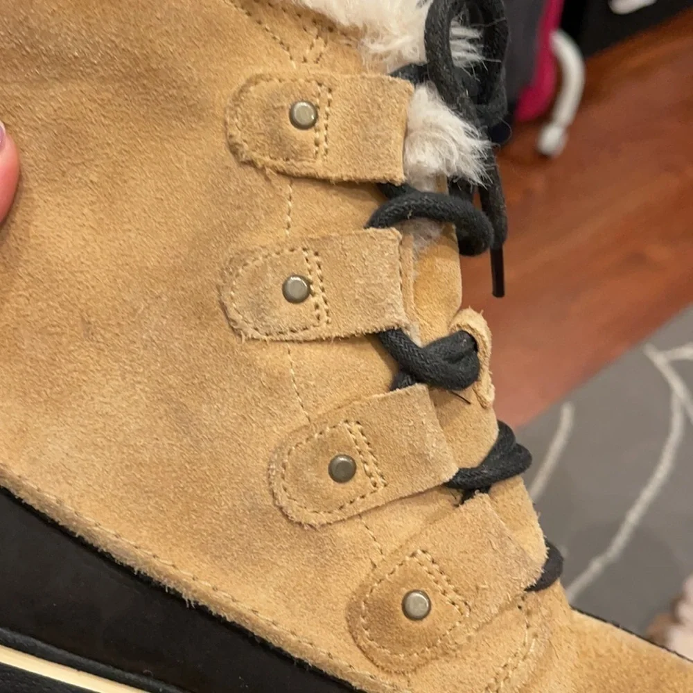 Sorel sz suede
